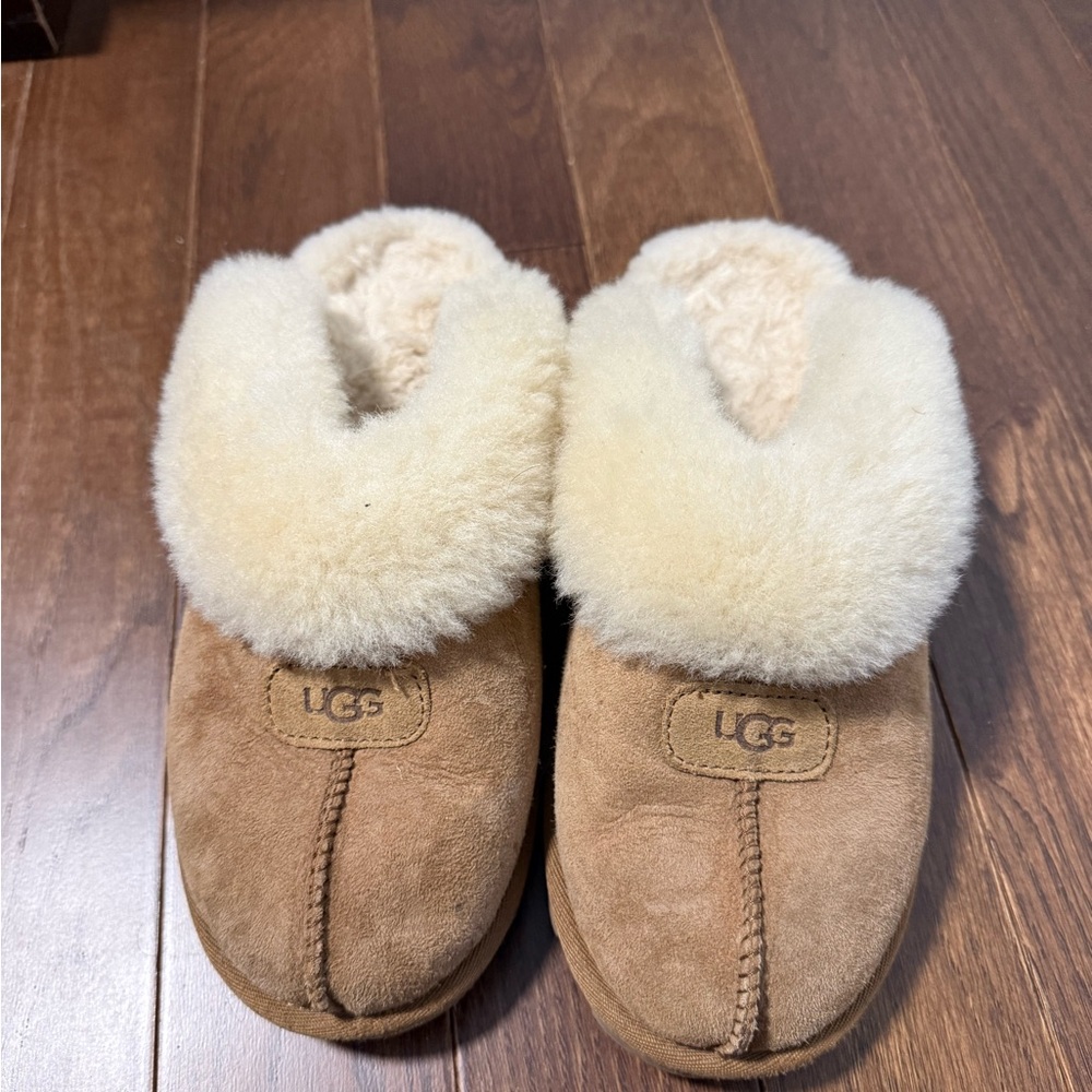 UGG coquette slipper